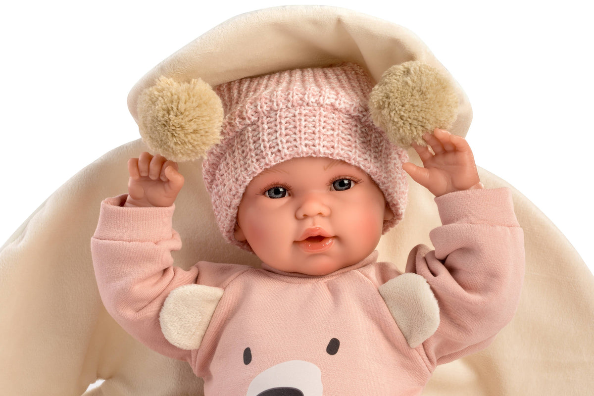 Newborn Claudia with Bear Blanket (14.2)