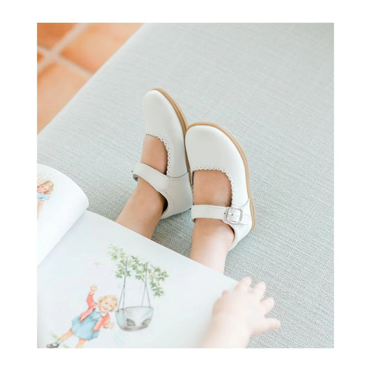 Chloe Scalloped Mary Jane // White