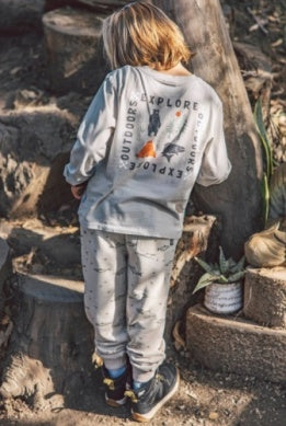 Explore Long Sleeve Tee // Slate Gray