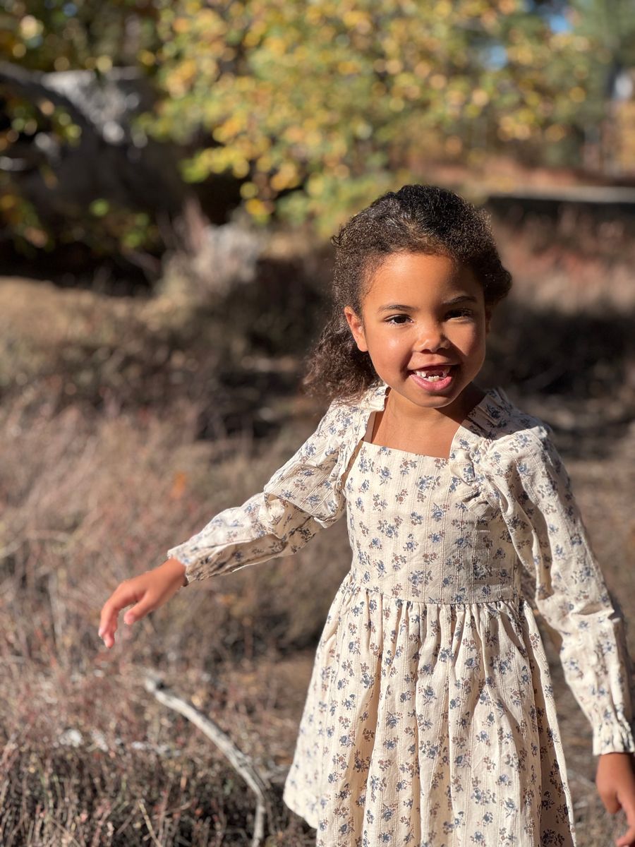 Ciera Floral Dress // Oatmeal Floral