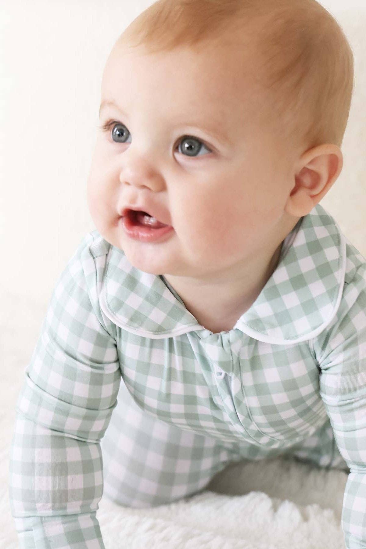 Peter Pan Collar Zipper Footie // Moss Gingham
