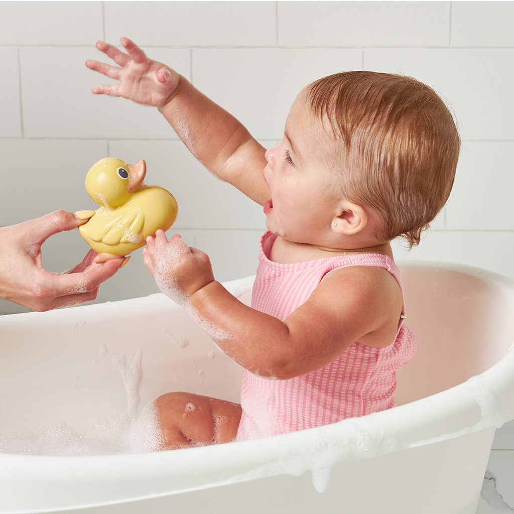 Itzy Ducky Family- Bath + Water Table Toys