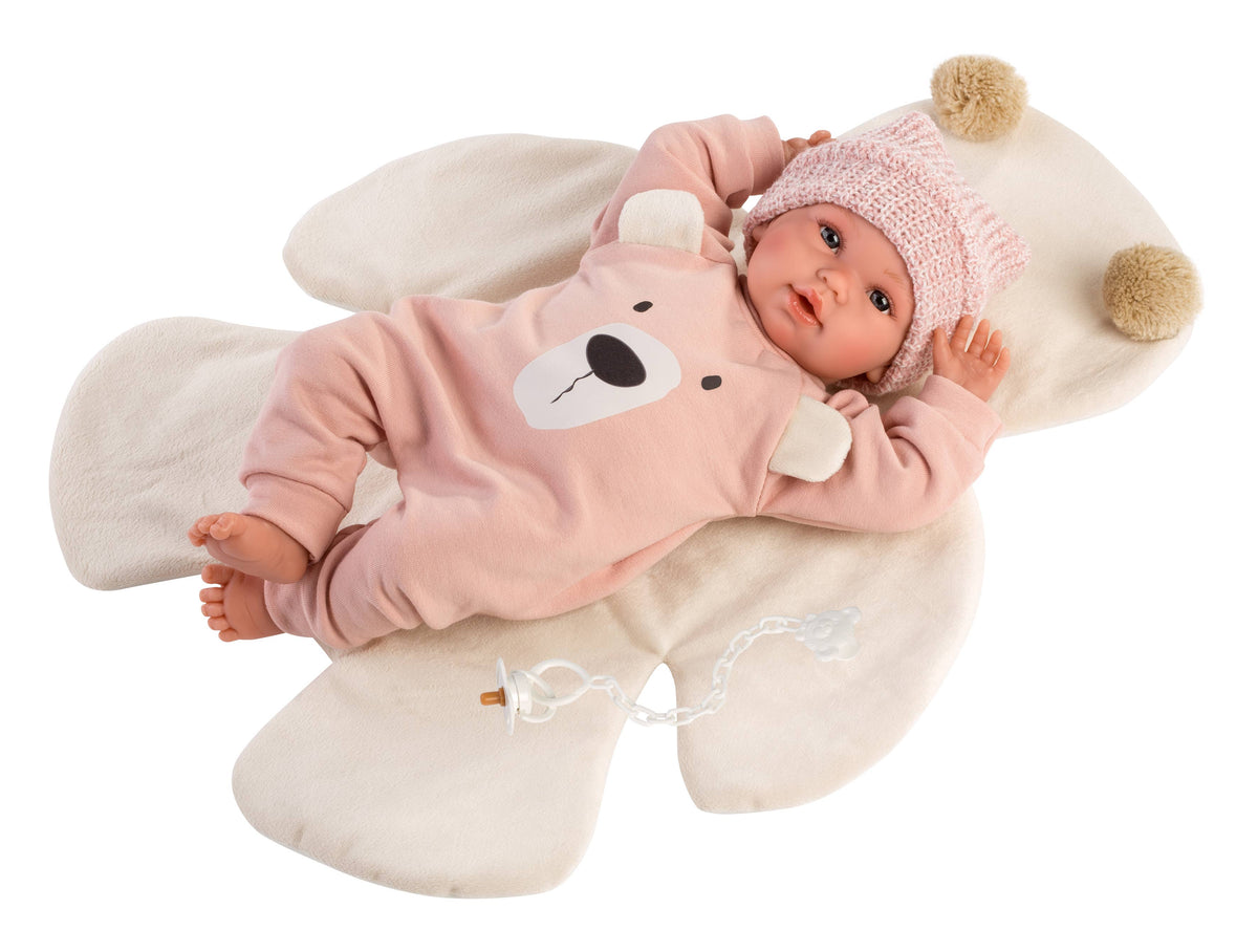 Newborn Claudia with Bear Blanket (14.2)