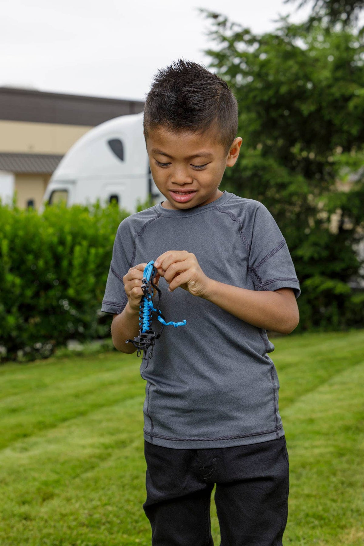 Outdoor Discovery Survival Bracelet With Whistle
