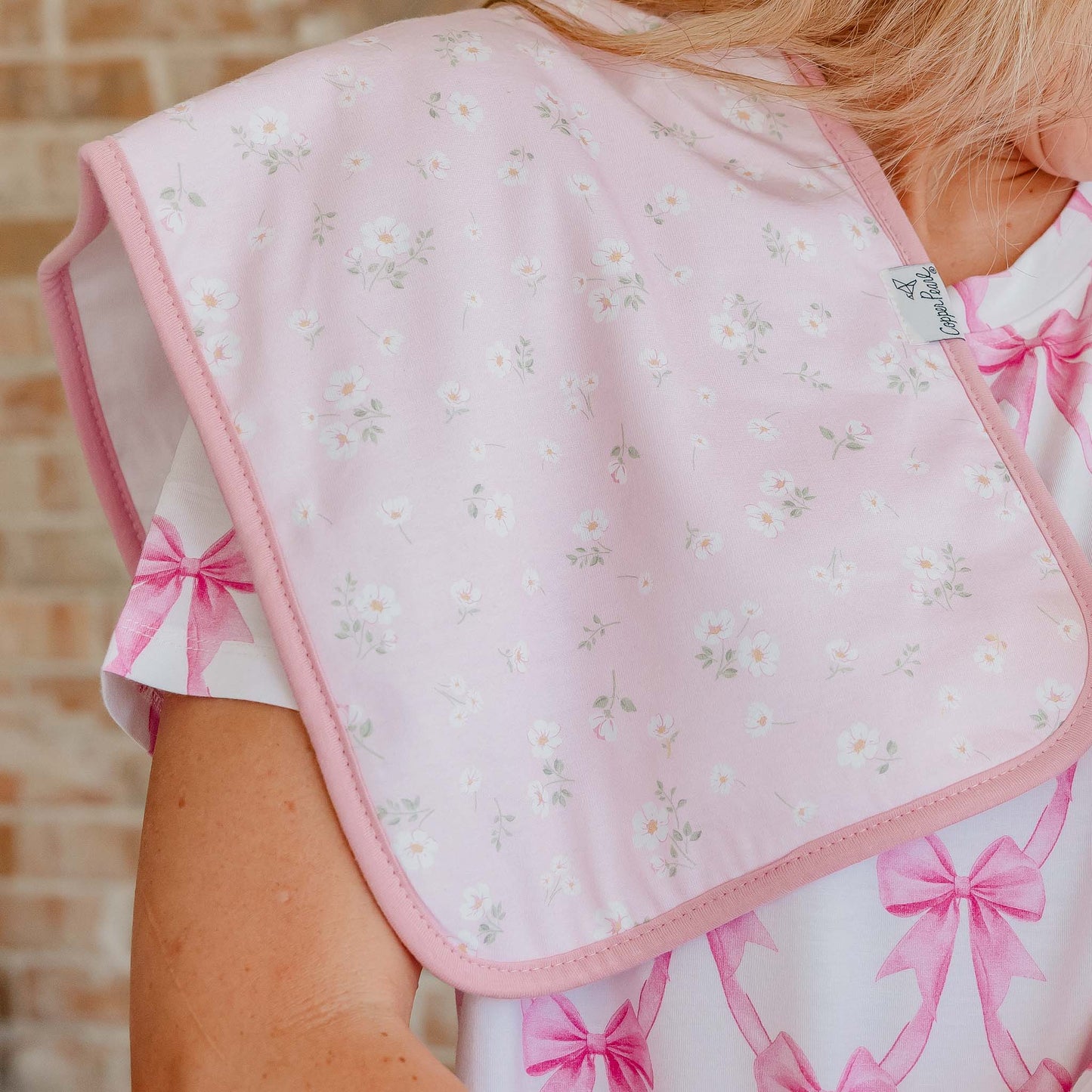 Burp Cloth // Bow My Gosh