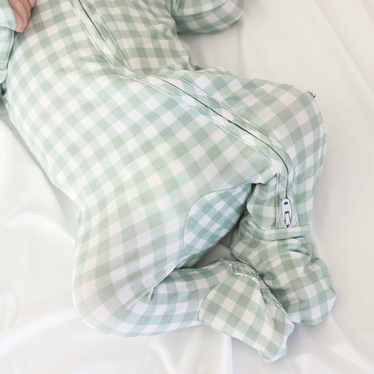 Peter Pan Collar Zipper Footie // Moss Gingham
