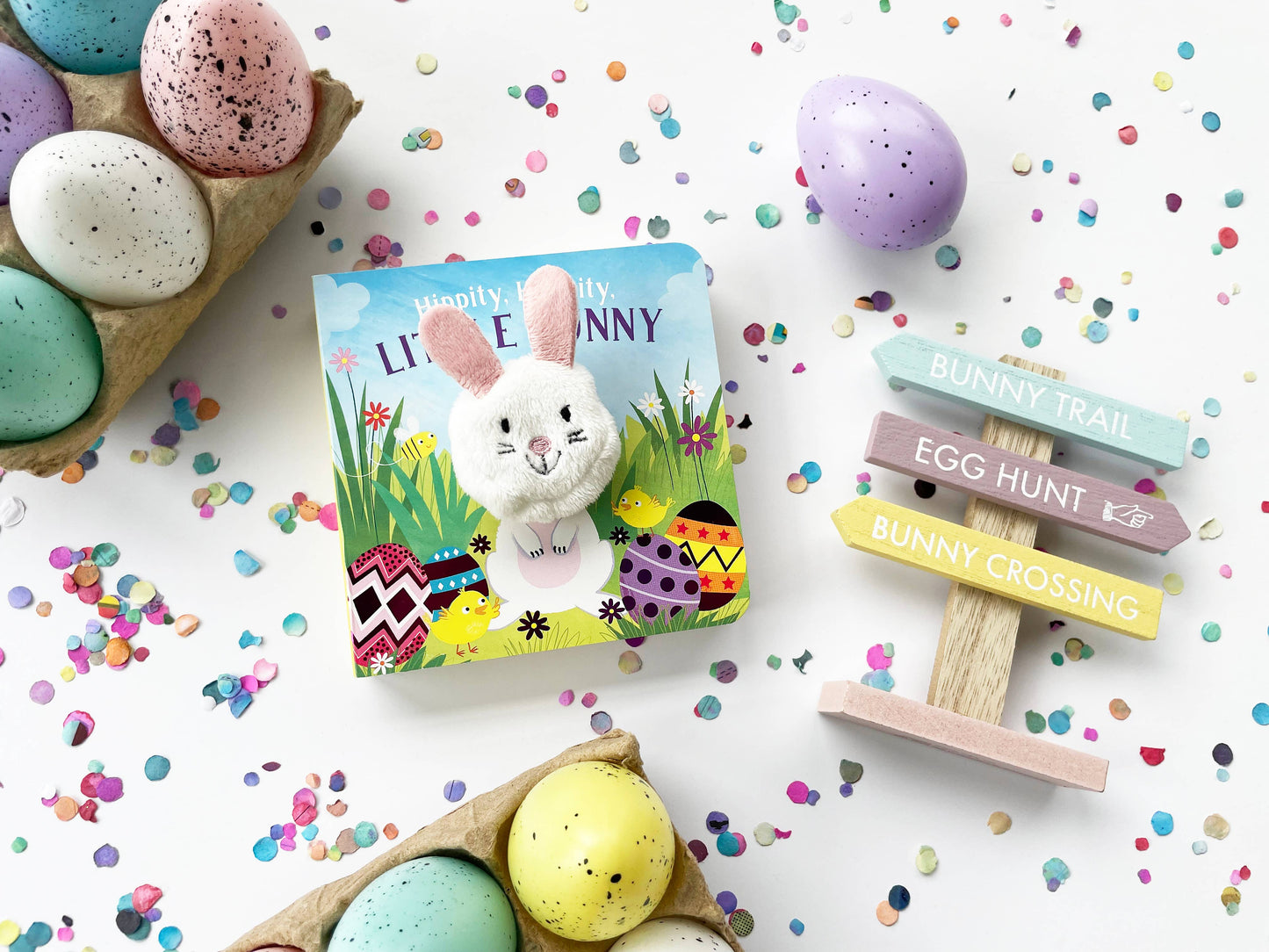 Hippity, Hoppity, Little Bunny Easter Finger Puppet Book