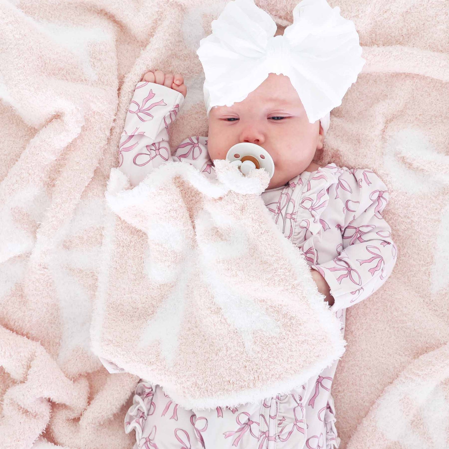 CuddleLane™ Luxe Lovey | Bows