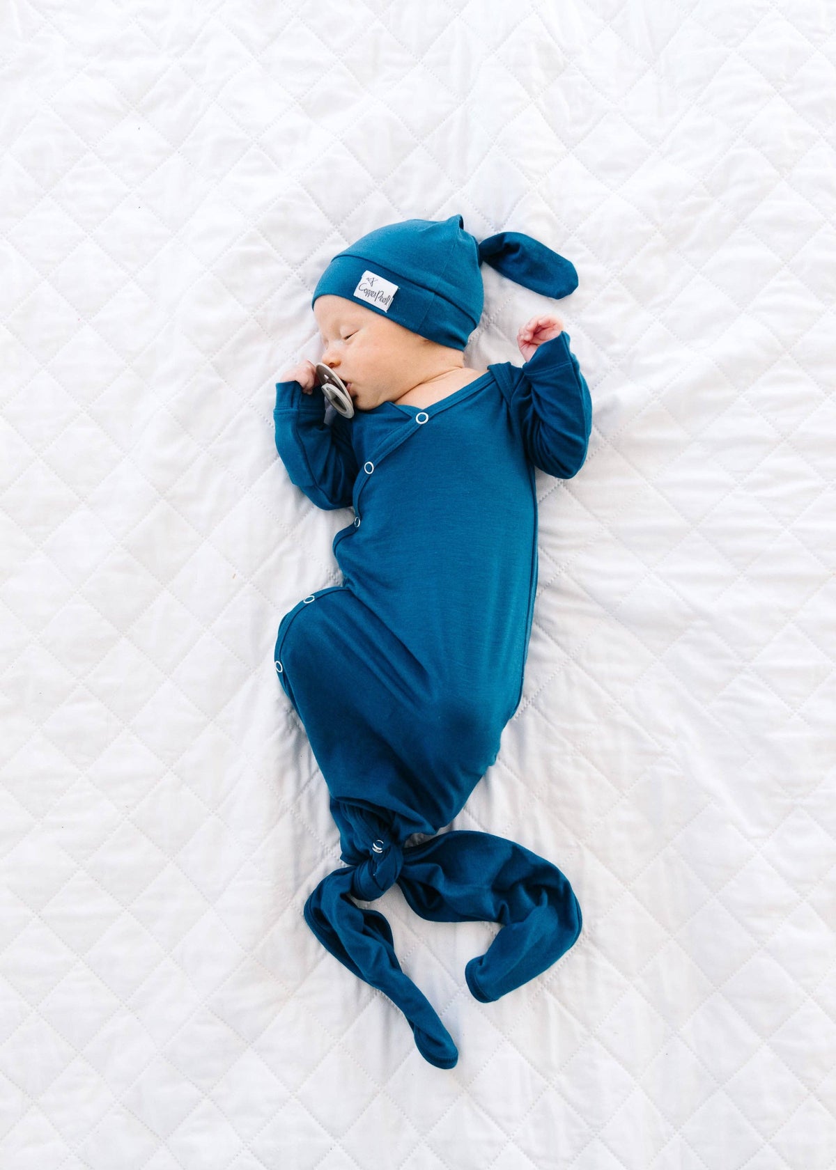Newborn Knotted Gown // River